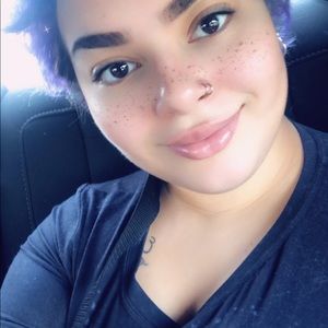 Meet your Posher, Donna